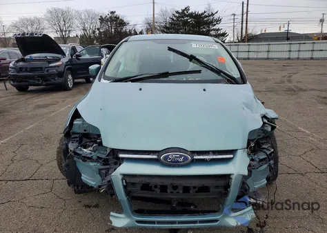 2012 Ford Focus Se z USA, uszkodzony, nr VIN 1FAHP3K29CL260033